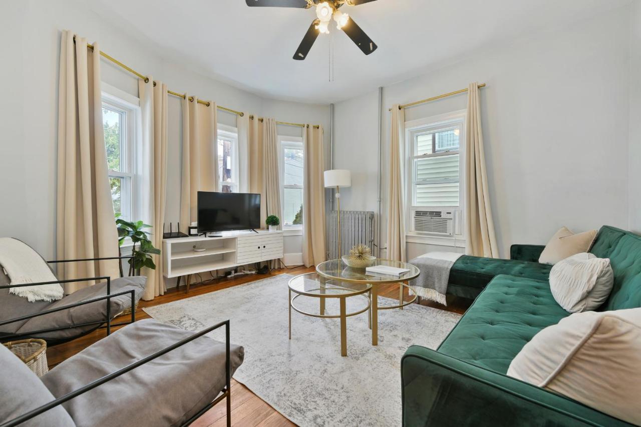 The Maverick - Luxurious Apartment - Free Parking - 2 Miles From Boston Logan Airport Chelsea Exteriör bild